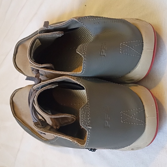 Columbia PFG Men's Canvas Sneakers - Picture 8 of 10